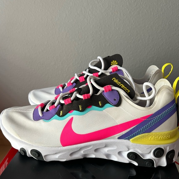 Nike React - Picture 3 of 7
